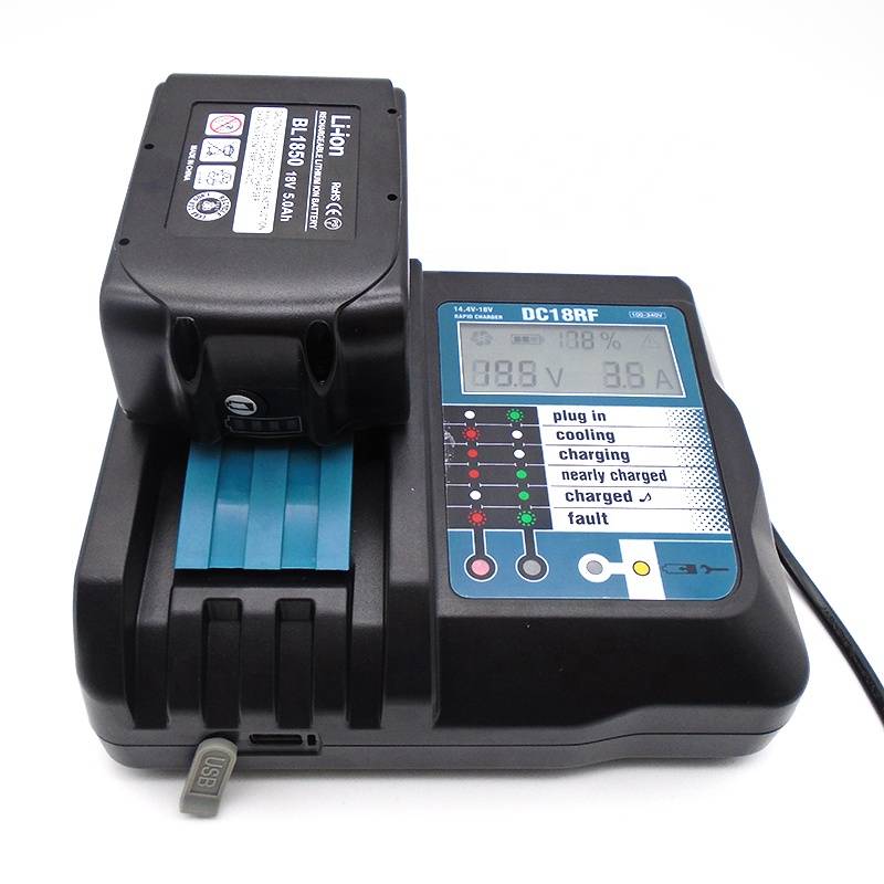 Зарядное устройство для литий-ионных аккумуляторов Makita DC18RF 14,4–18 В с USB-портом